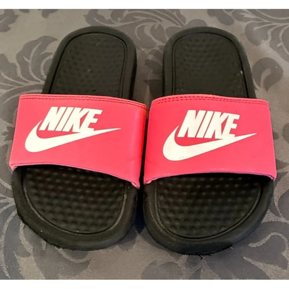 Nike Benassi JDI Slides White Pink Kids 12C Slip On Sandals Pool Shoes